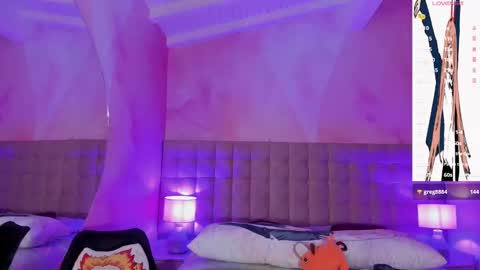 Snapshot of iamnayuta chatting on 01-15-25, 10:57 Nayuta online show from 01-15-25, 10:57