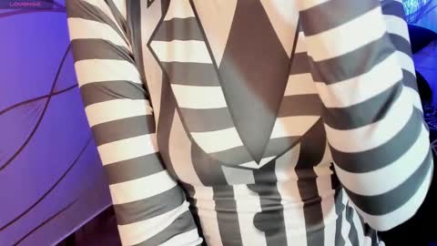 Snapshot of iamnayuta chatting on 01-27-25, 07:46 Nayuta online show from 01-27-25, 07:46