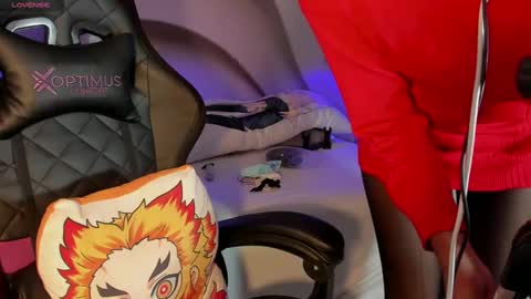 Snapshot of iamnayuta chatting on 02-16-25, 08:22 Nayuta online show from 02-16-25, 08:22