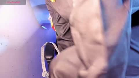 Snapshot of iamnayuta chatting on 09-21-25, 08:21 Nayuta online show from 09-21-25, 08:21