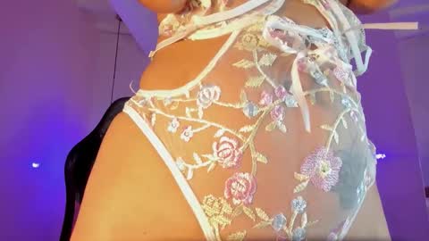 Snapshot of iamnayuta chatting on 11-15-25, 03:26 Nayuta online show from 11-15-25, 03:26