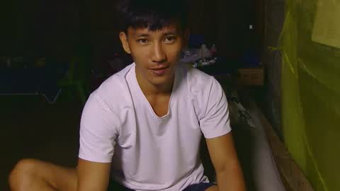 iamnew0000 online show from 12-14-25, 12:10