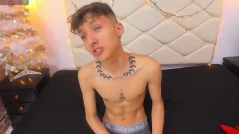 Snapshot of iamthiagox chatting on 01-11-25, 07:17 Thiago online show from 01-11-25, 07:17