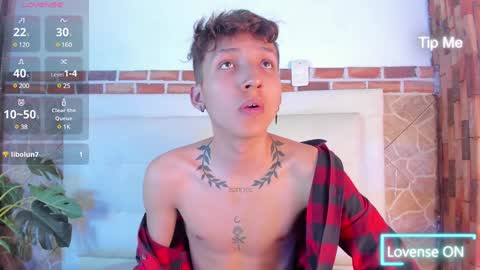 Snapshot of iamthiagox chatting on 01-23-25, 10:22 Thiago online show from 01-23-25, 10:22