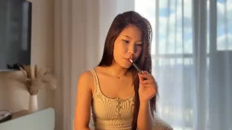 iamyuki_ online show from 07-14-26, 05:34