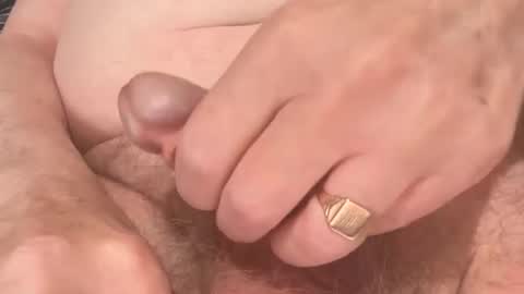 Snapshot of ian53a chatting on 02-26-26, 01:21 ian53a - mature UK man for same online show from 02-26-26, 01:21