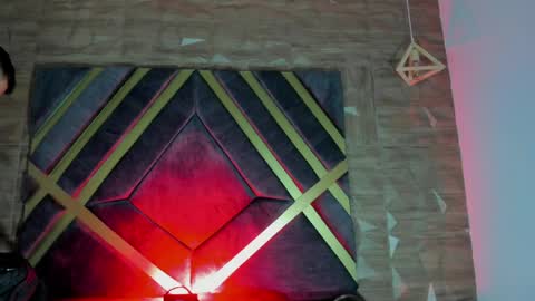 IAN CASTILLO online show from 04-21-26, 11:16