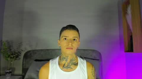 IAN CASTILLO online show from 06-12-26, 11:09