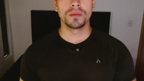Snapshot of ian_davis chatting on 05-22-26, 04:12 Ian Davis online show from 05-22-26, 04:12