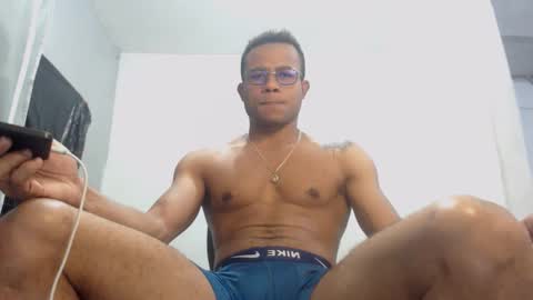 ian_tuner online show from 09-17-25, 01:40