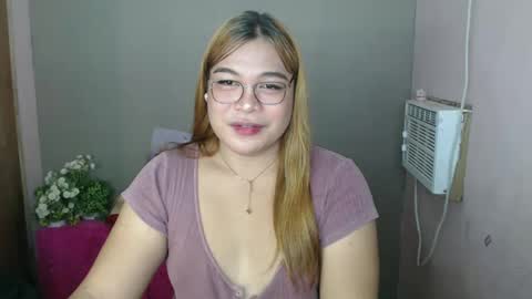 Snapshot of iana_whorexxx chatting on 12-15-24, 05:42 iana online show from 12-15-24, 05:42