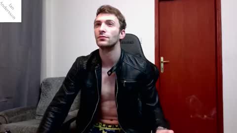 Snapshot of ianandersson27 chatting on 02-16-25, 05:15 Ian Andersson online show from 02-16-25, 05:15