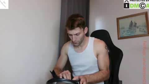 Snapshot of ianandersson27 chatting on 11-05-25, 05:40 Ian Andersson online show from 11-05-25, 05:40