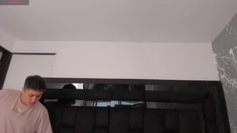 Snapshot of iangilbert chatting on 11-03-25, 09:05 ian online show from 11-03-25, 09:05