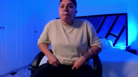 Snapshot of iangilbert chatting on 11-28-25, 10:23 ian online show from 11-28-25, 10:23