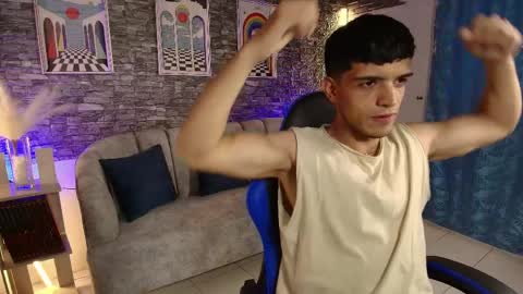 Snapshot of ianrice_ chatting on 04-11-26, 11:03 IAN RICE online show from 04-11-26, 11:03