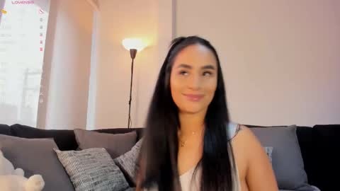 I A R A   online show from 11-24-25, 03:12