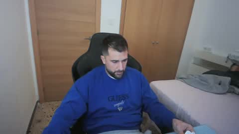 Snapshot of iberian_macho chatting on 11-18-25, 08:41 iberian_macho online show from 11-18-25, 08:41