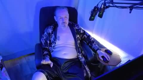 Snapshot of ibrichyrich chatting on 05-22-26, 12:07 Rich online show from 05-22-26, 12:07