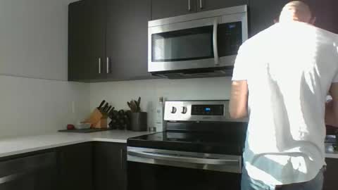 icecreammanx online show from 01-15-26, 06:55