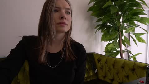 Danielle online show from 01-27-25, 08:18