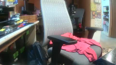 iceman00074 online show from 12-16-24, 06:21