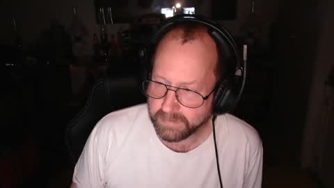Snapshot of icum4ladies2021 chatting on 04-19-26, 01:27 icum4ladies2021 online show from 04-19-26, 01:27