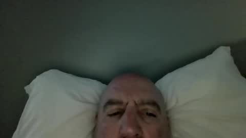 Snapshot of icumming chatting on 02-26-25, 12:03 icumming online show from 02-26-25, 12:03