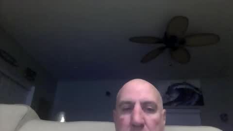Snapshot of icumming chatting on 04-28-26, 03:00 icumming online show from 04-28-26, 03:00