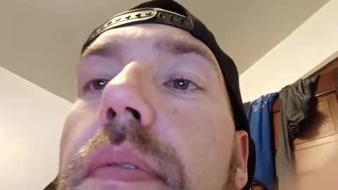 icyfucktoy online show from 10-24-25, 01:57