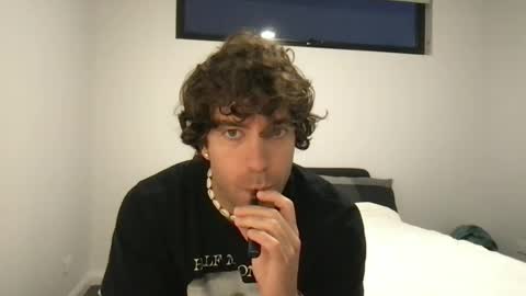 icyninesix online show from 06-19-26, 08:07