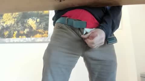 idfunguy2023 online show from 11-26-25, 09:16