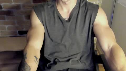 yo online show from 10-03-25, 07:33