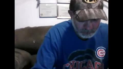 Snapshot of idkwhyidothis348732 chatting on 01-05-25, 02:08 idkwhyidothis348732 online show from 01-05-25, 02:08