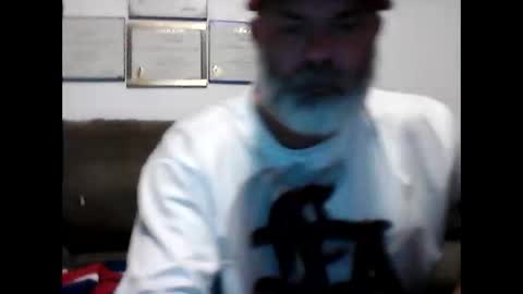 Snapshot of idkwhyidothis348732 chatting on 11-18-25, 12:16 idkwhyidothis348732 online show from 11-18-25, 12:16