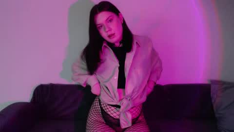 Vella online show from 09-12-25, 12:11