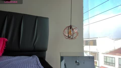 Isabella online show from 04-14-26, 12:22