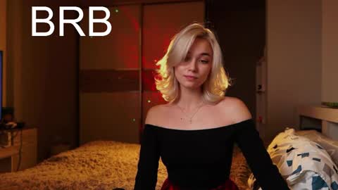 ileanacampbel online show from 03-11-25, 05:27