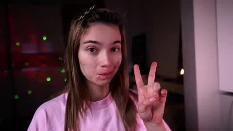 ileanacampbel online show from 10-27-25, 03:54