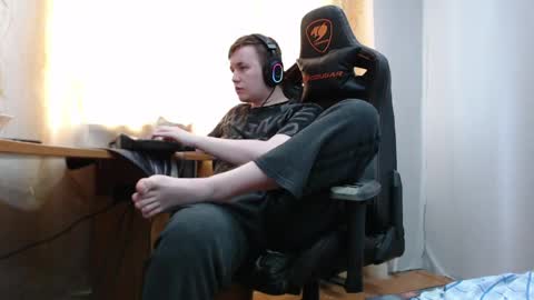 Snapshot of iliaskrisloveee chatting on 05-29-26, 07:06 lord online show from 05-29-26, 07:06