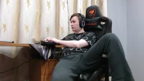 Snapshot of iliaskrisloveee chatting on 07-02-26, 06:14 lord online show from 07-02-26, 06:14