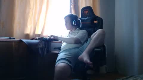 Snapshot of iliaskrisloveee chatting on 07-11-26, 01:52 lord online show from 07-11-26, 01:52