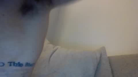 Snapshot of ilikeyou5847 chatting on 11-11-25, 01:16 ilikeyou5847 online show from 11-11-25, 01:16