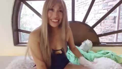 ILAYNA Independient model online show from 02-17-26, 06:36