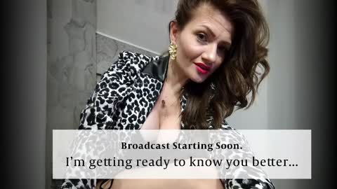 Snapshot of illegalbeauty87 chatting on 06-07-26, 11:19 Ingrid or more easier...Miss GoDDess Mistress online show from 06-07-26, 11:19