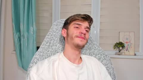 Snapshot of illusions888 chatting on 01-14-25, 03:15 D-Illusion online show from 01-14-25, 03:15