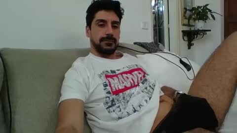 Snapshot of ilmangj90 chatting on 02-06-25, 09:11 ilmangj90 online show from 02-06-25, 09:11