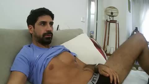 Snapshot of ilmangj90 chatting on 09-16-25, 07:53 ilmangj90 online show from 09-16-25, 07:53