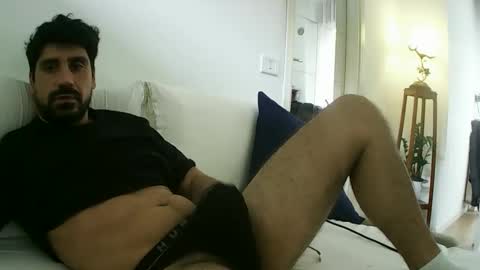 ilmangj90 online show from 05-14-26, 08:21