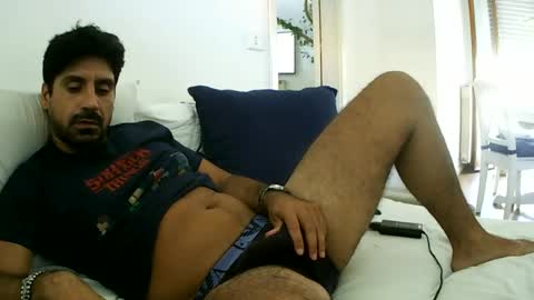 Snapshot of ilmangj90 chatting on 06-18-26, 12:20 ilmangj90 online show from 06-18-26, 12:20